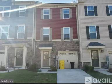 Main picture of 8334 Eagle St