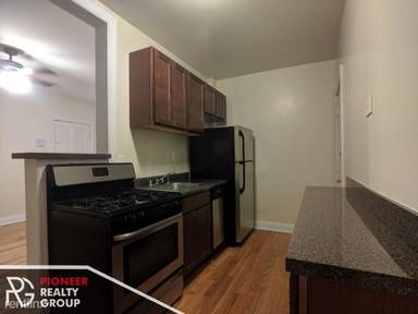 Main picture of 2840 N Orchard St
