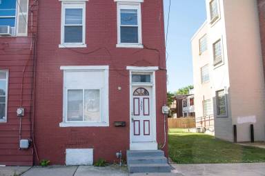 Main picture of 307 Muench St
