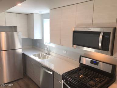 Main picture of 2332 W 18th Pl