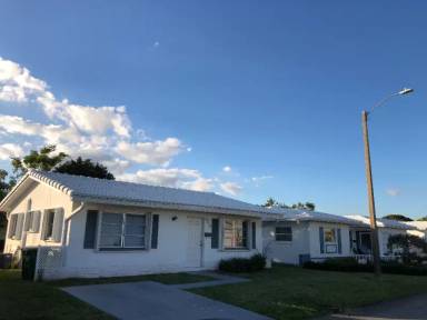 Main picture of 5719 NW 81st Ter