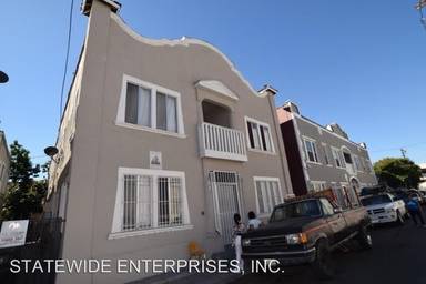 Main picture of 1412 W 10th Pl