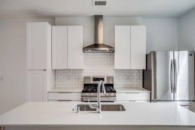 Main picture of The Lago Apartments