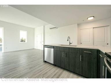 Main picture of 1505 N Humboldt St