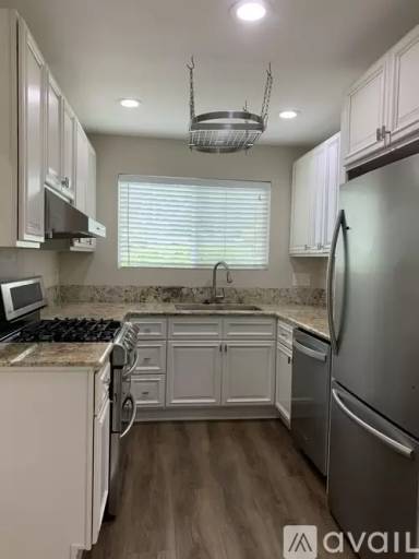 Main picture of 4810 Kelly Dr