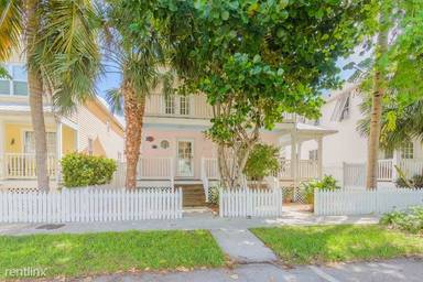 Main picture of 119 Golf Club Dr