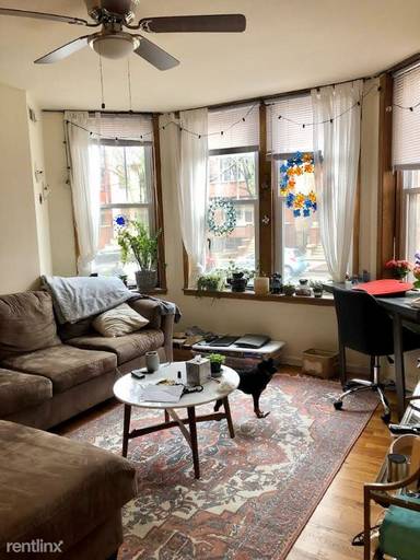 Main picture of 855 N Oakley Blvd
