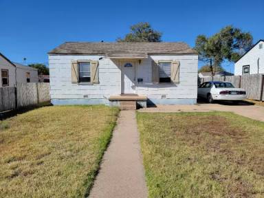 Main picture of 4608 Parker St