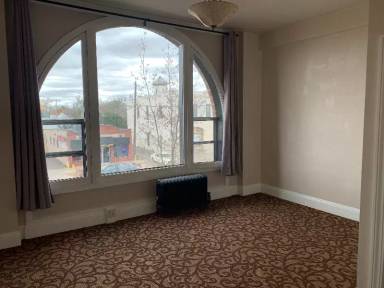 Main picture of 111 Broadway Ave