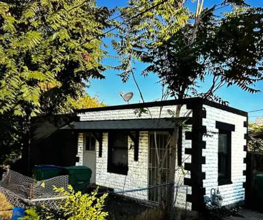 Main picture of 625 Eureka Ave