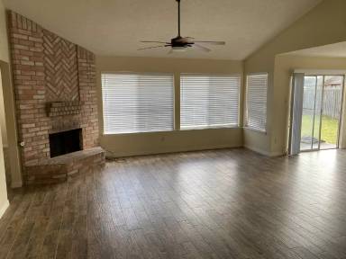 Main picture of 2606 S Belgravia Dr