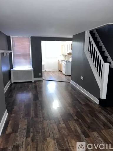 Main picture of 2137 Carver St