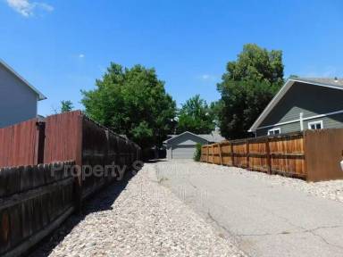 Main picture of 731 Ranch Rd
