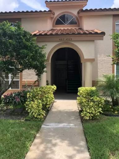 Main picture of 4805 Brighton Ter