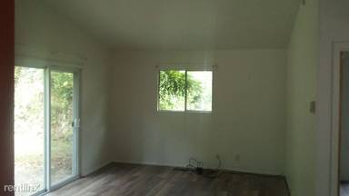 Main picture of 1174 La Croix Ave