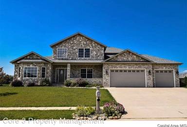 Main picture of 203 Silvertree Dr