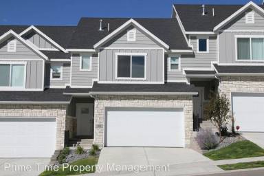 Main picture of 1009 W Vista Ridge Dr