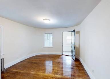 Main picture of 25 Dighton St
