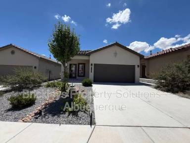 Main picture of 768 Amatista Loop SE