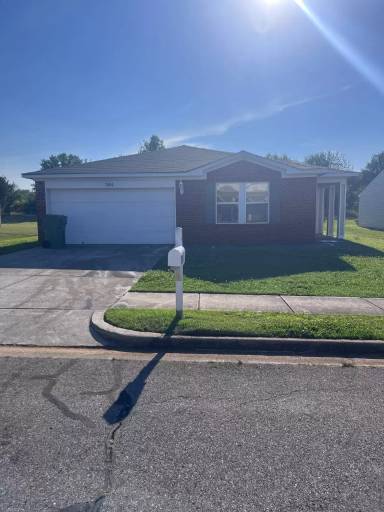 Main picture of 306 Kenneth Blvd NW
