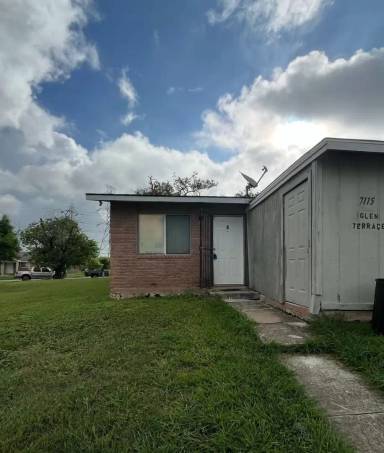 Main picture of 7115 Glen Ter