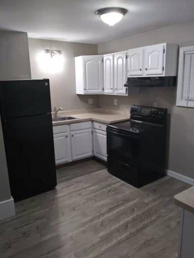 Main picture of 769 Meigs St