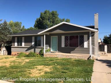Main picture of 81 Robbers Roost Ln