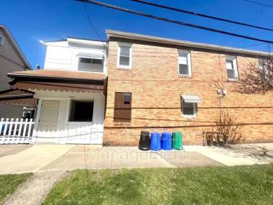 Main picture of 1501 Merchant St