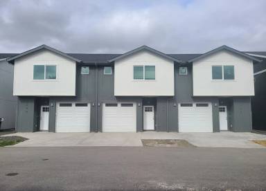 Main picture of E Pacific Way Townhomes