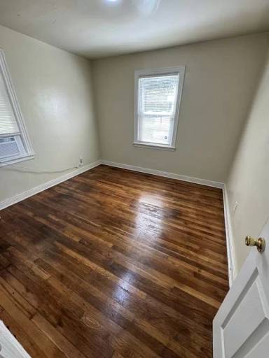 Main picture of 516 Hunt Ave