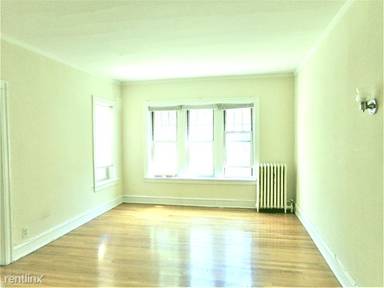 Main picture of 730 Reba Pl