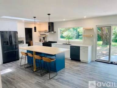 Main picture of 3003 N Browncliff Ln
