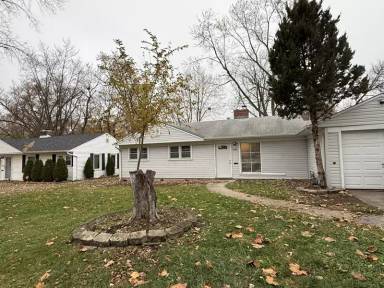 Main picture of 338 Indianwood Blvd