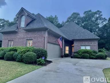 Main picture of 240 Courtside Dr