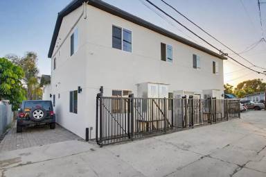 Main picture of 3808 Cottonwood St