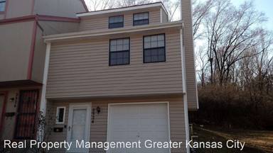 Main picture of 2924 Eaton St