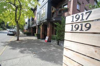 Main picture of 1901 10th Ave W