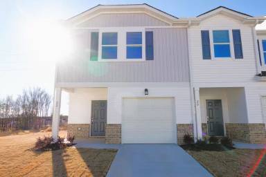 Main picture of 6 Rockshire Trl