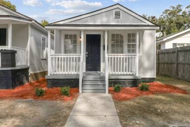 Main picture of 2130 Alaska St