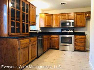 Main picture of 2323 Ridgewood St