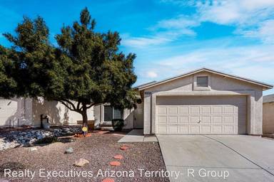 Main picture of 1804 W Calle Guadalajara