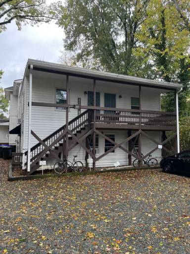 Main picture of 212 McCauley St