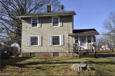 Main picture of 242 S Hazelwood Ave