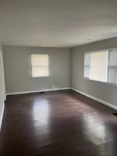 Main picture of 5365 N 55th St
