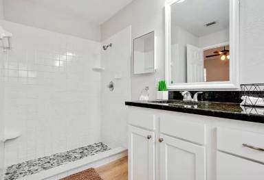 Main picture of 4107 11th Ave E