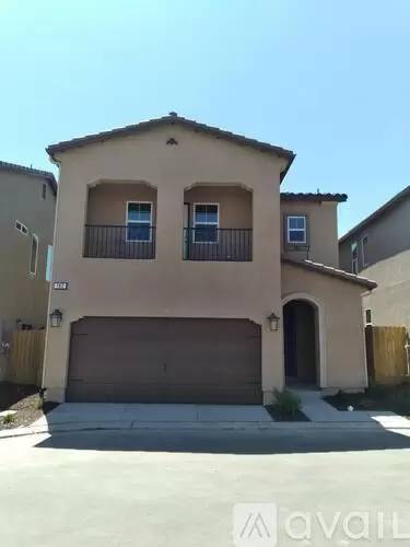 Main picture of 182 Mission Dr S