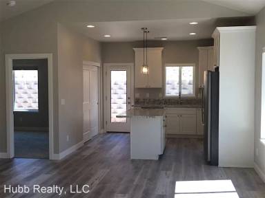 Main picture of 1200 Wild Oak Ct