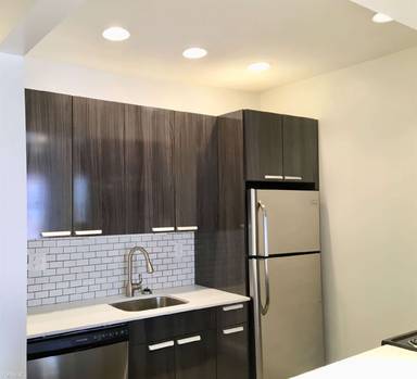 Main picture of 51 Queensberry St