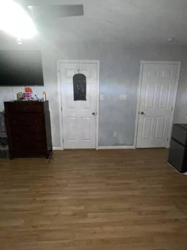 Main picture of 18 Schollcrest Ave