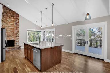 Main picture of 6681 Palomino Cir
